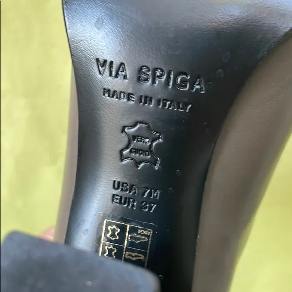Vintage Grayish Brown Via Spiga All Leather Ankle Boots with Chunky Heel