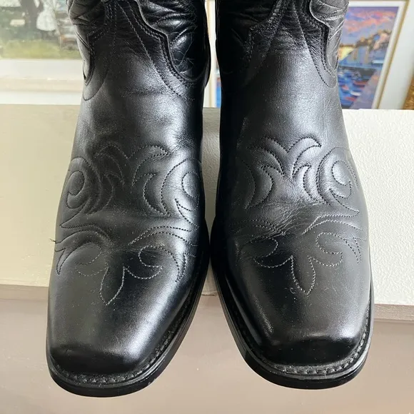 Vintage Laredo Black Leather Cowboy Boots 10.5