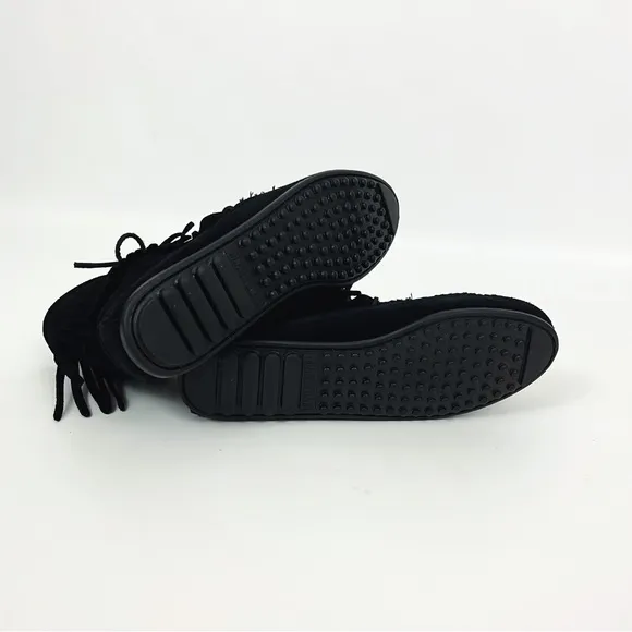 Vintage Minnetonka Fringed Lace-Up Suede Moccasin Boots