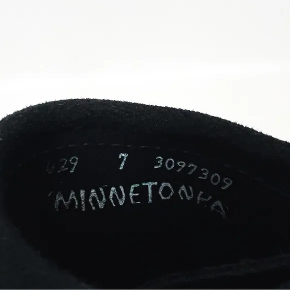 Vintage Minnetonka Fringed Lace-Up Suede Moccasin Boots