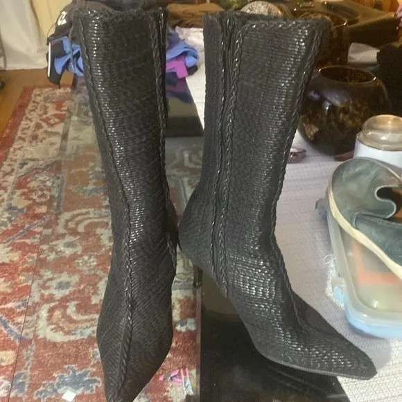 VINTAGE , unique,made in Madrid,SPAIN, just beautiful, leather inside.