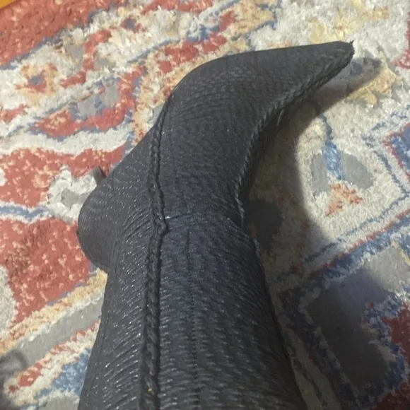 VINTAGE , unique,made in Madrid,SPAIN, just beautiful, leather inside.