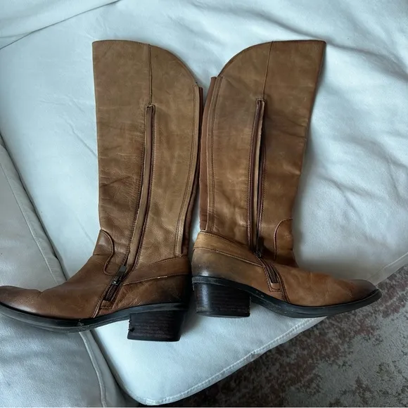 Vintage Vince Camuto Bedina Leather Riding Boots