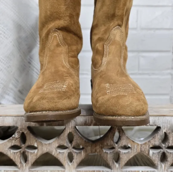 Vintage Woverine Tan Suede Cowgirl Western Boots Size 7 M Harvest Wheat
