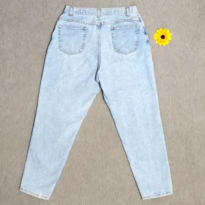 Vintage Wrangler Light Wash High Rise Tapered Leg Baggy Relaxed Mom Jeans