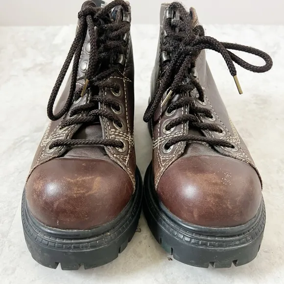 Vintage y2K 90s London Underground Chunky Boots Womens 7.5 Brown Leather Grunge