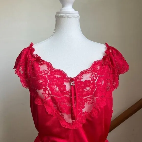 Vintage red satin lace bedroom set shorts top coquette chic 100% nylon