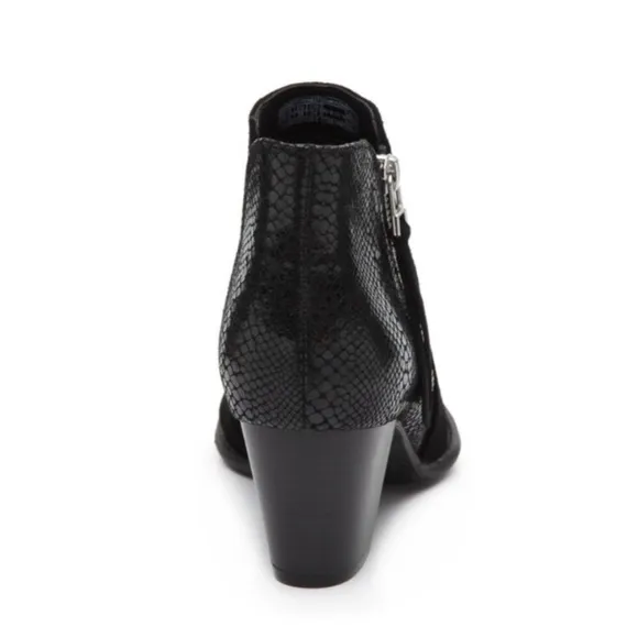 Vionic Anne black side zip booties.