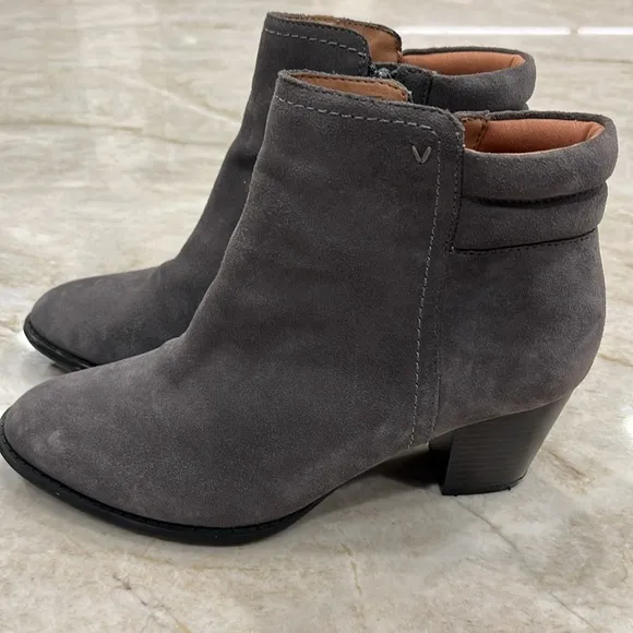 Vionic | Jessie Suede Almond Toe Heeled Booties | Charcoal Grey | Women's Size 9