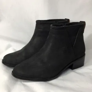 Vionic Joslyn Black Leather Ankle Boots Size 7.5 Wide - NEW without Tags