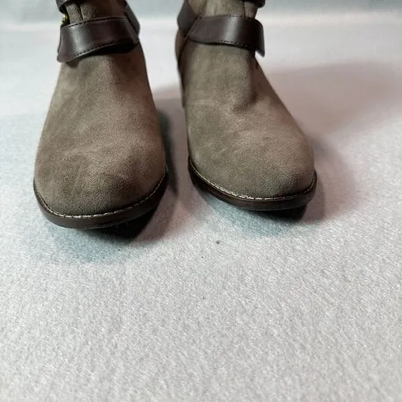 Vionic Mana Boots Womens 6.5 Orthaheel Grey Suede Buckle Straps Block Heel