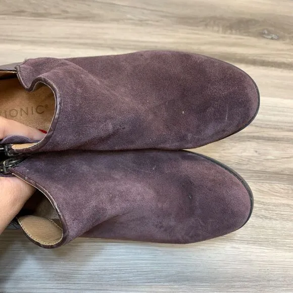 Vionic Marissa Boots Womens Size 8 Purple Suede Croc Zip Up Ankle Booties
