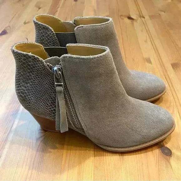 Vionic New Anne Western Leather Suede Snakeskin Ankle Booties Boots NWOT