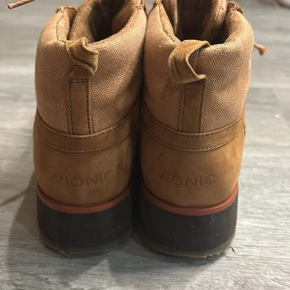 VIONIC NOLAN WATERPROOF HIKER BOOT Sz 7