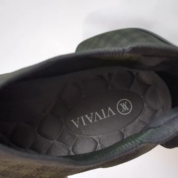 VIVAIA Ryan Pro Chelsea Square Toe Ankle  Water Repellent Boot Sz EU 40/US 9