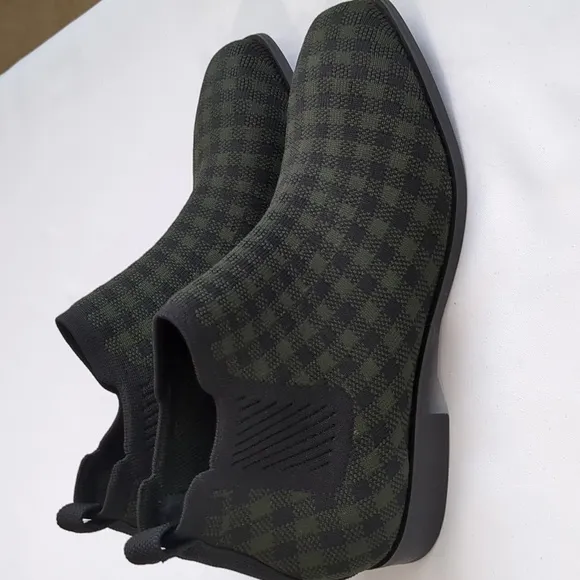 VIVAIA Ryan Pro Chelsea Square Toe Ankle  Water Repellent Boot Sz EU 40/US 9