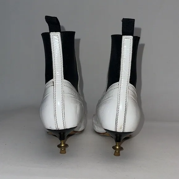 Vivienne Westwood ORB HELLS Boots IN WHITE LEATHER PATENT IT38 - used - no box