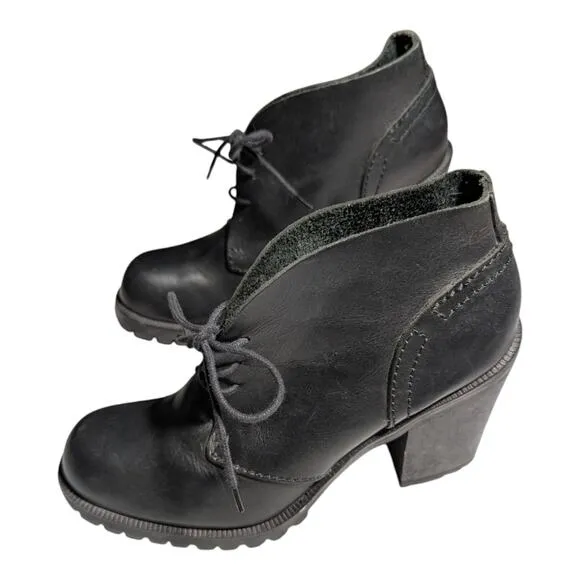 Vtg 1990s MIA Black Leather Chunky Block Heel Chukka Lace Up Ankle Boots Sz 9