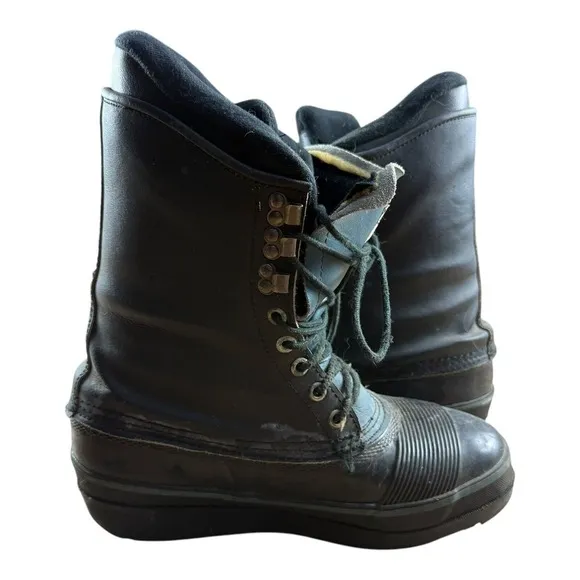 Vtg Burton Z Snowboard Boots Men's Size 10 USA Winter Man Cave Collectible