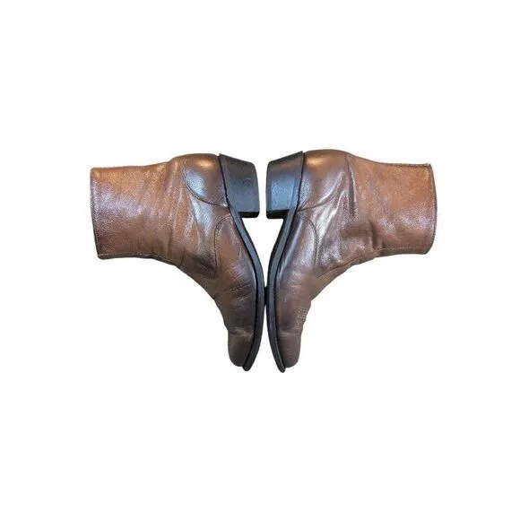 VTG 70s mens leather ankle boots. Size 8.5 E in good condition.