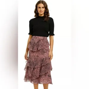 **** Whistles Wild Cat Print Skirt (R)