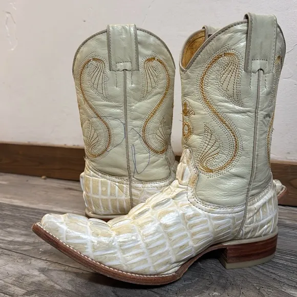 white leather boots