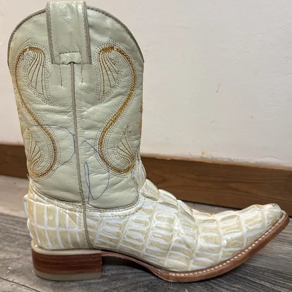 white leather boots