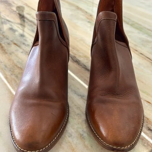 Wolverine (10) Delaney Cognac Brown Leather Stacked Heel Slit Shaft Ankle Boot