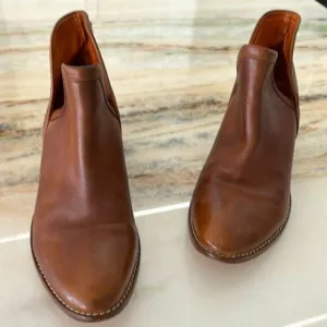 Wolverine (10) Delaney Cognac Brown Leather Stacked Heel Slit Shaft Ankle Boot