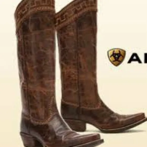 Women’s Ariat Snip Toe Fashion Brown Boots 6.5 B