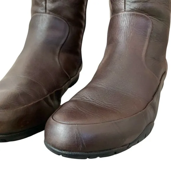 Women’s Boots CLARKS Brown Leather Riding Boots Zip Side Flat Riding Boots