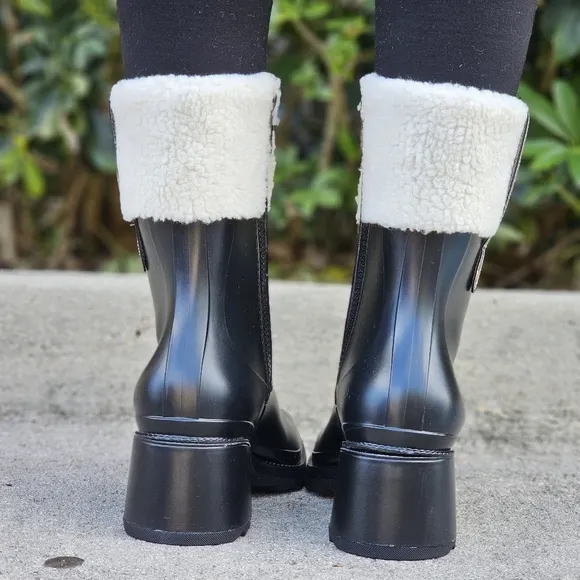 Women's Chunky Block Heel Ankle Boots Black Color