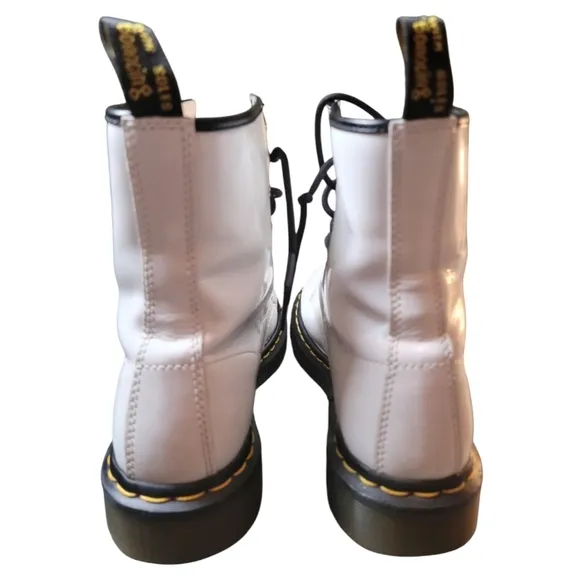 Womens Dr. Martens 1460 Pascal Virginia Leather Ankle Boots in White Size 8