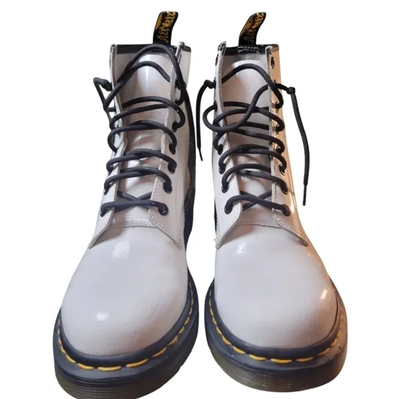 Womens Dr. Martens 1460 Pascal Virginia Leather Ankle Boots in White Size 8