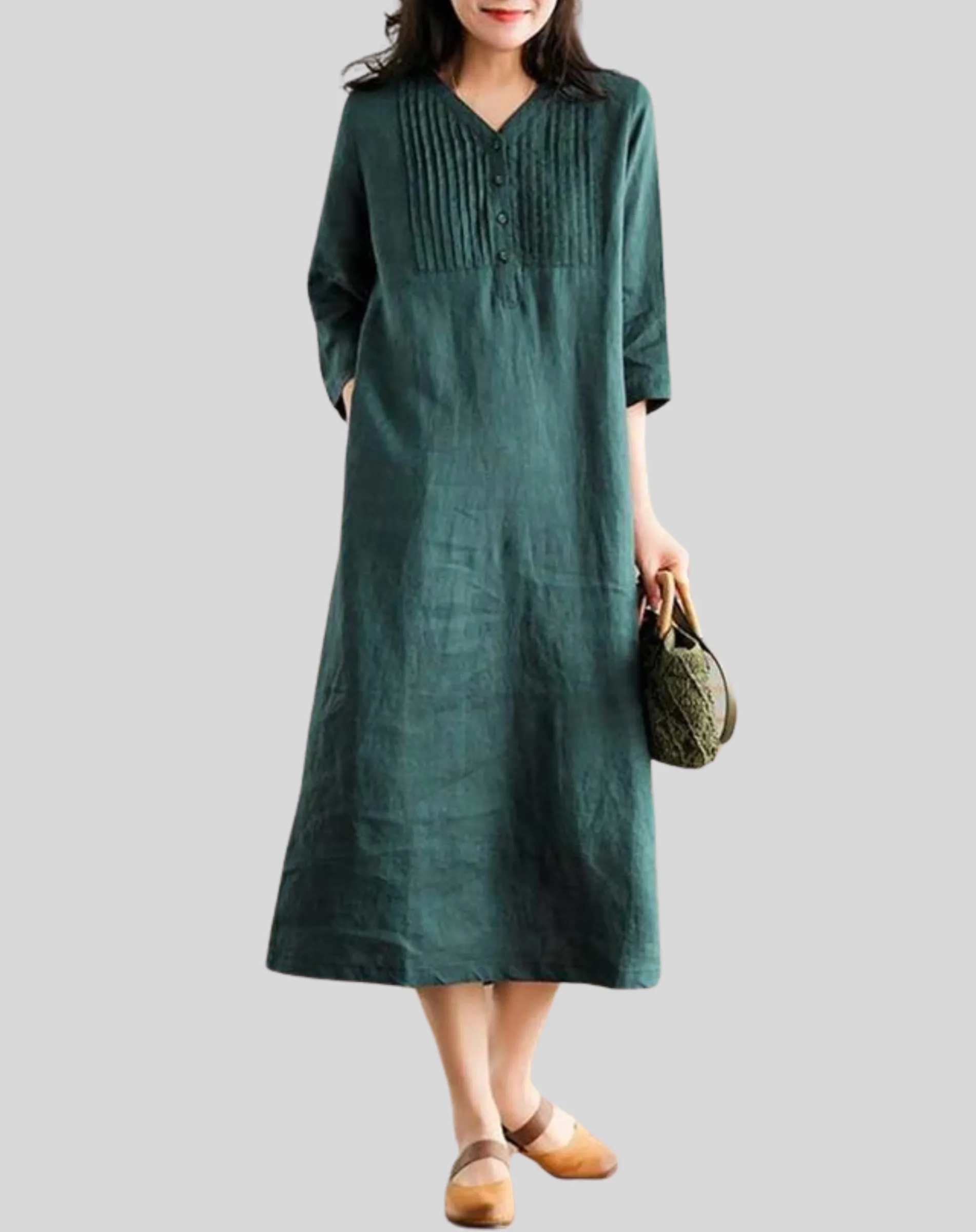 Women's Elegant Insulated Winter Dress with Robust Design