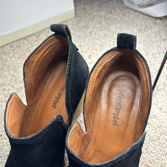 Women's Jeffrey Campbell Black Suede Ankle Boots Size 9