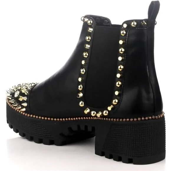 Women's Spiky Pull On Combat Boots