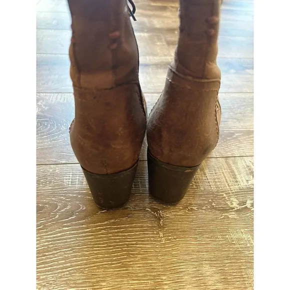 Women's STEVE MADDEN Graanie Tan Leather Combat Chunky Heel Cap toe Boots 8M