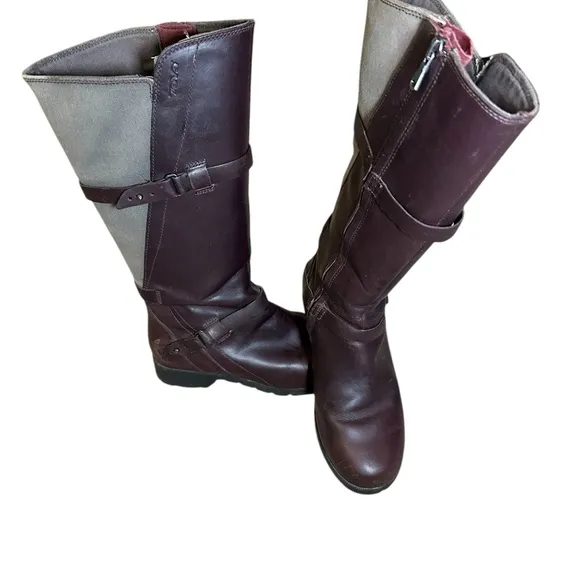 Womens Teva De La Vina Boots Tall Waterproof Size 6