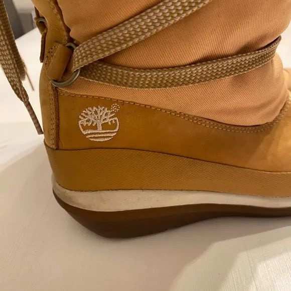 Women's Timberland Tan Leather Winter‎ Snow Boots Size 6 M Model 18388 2178
