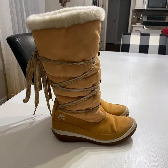 Women's Timberland Tan Leather Winter‎ Snow Boots Size 6 M Model 18388 2178