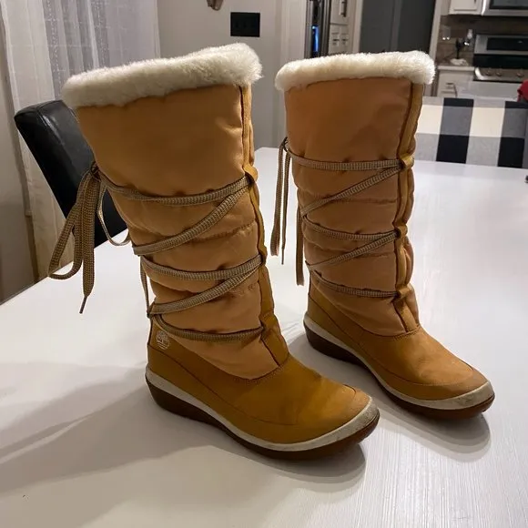 Women's Timberland Tan Leather Winter‎ Snow Boots Size 6 M Model 18388 2178