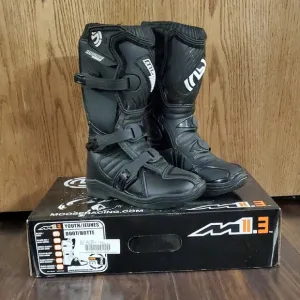 Youth Moose Black M1.3 Boots