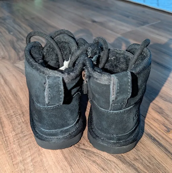 Youth Size 10 Black UGG Suede Neumel Ankle Boots.