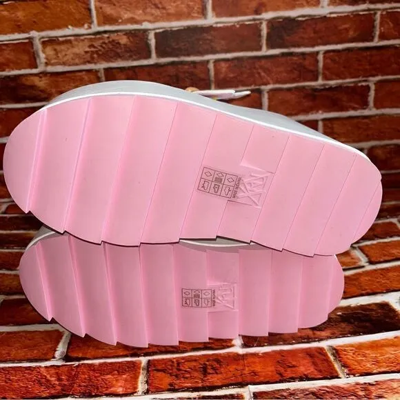 Y.R.U. White Care Bears Dune Lo Platform Boots NIB SOLDOUT White Pink SZ 7