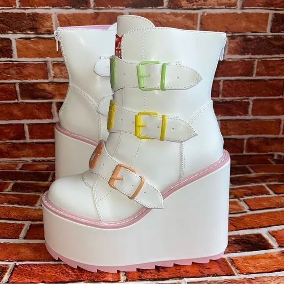 Y.R.U. White Care Bears Dune Lo Platform Boots NIB SOLDOUT White Pink SZ 7