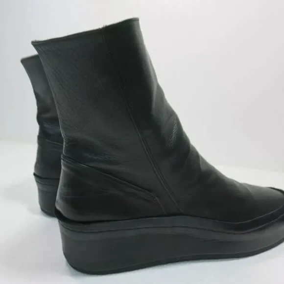 Y's 5 Zippered Soft Leather Boots Footwear Women's Fashion Vibram Botas Sz 9