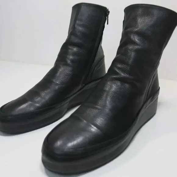 Y's 5 Zippered Soft Leather Boots Footwear Women's Fashion Vibram Botas Sz 9