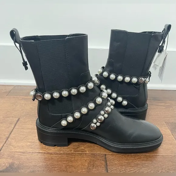 Zara Black Leather Pearl Ankle Chelsea Moto Style Boots size 40(9)
