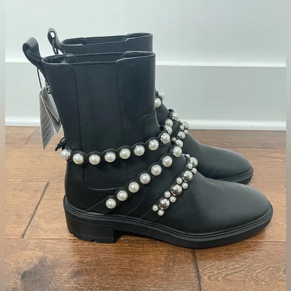 Zara Black Leather Pearl Ankle Chelsea Moto Style Boots size 40(9)